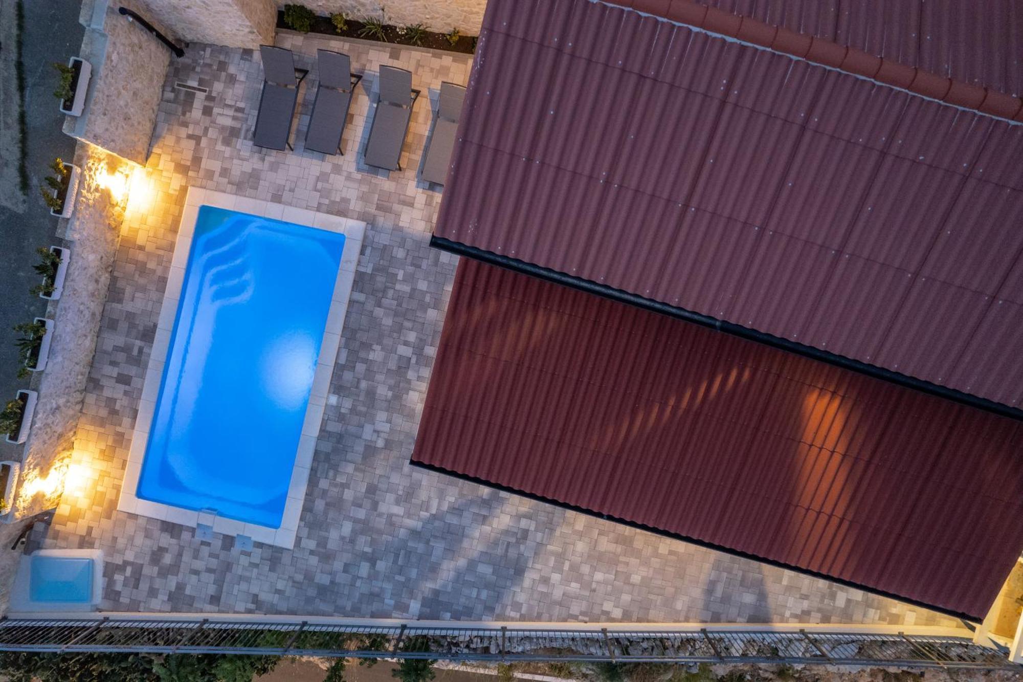 Villa Kamia With Private Heated Pool And Electric Vehicle Adapter Zubovići Eksteriør bilde